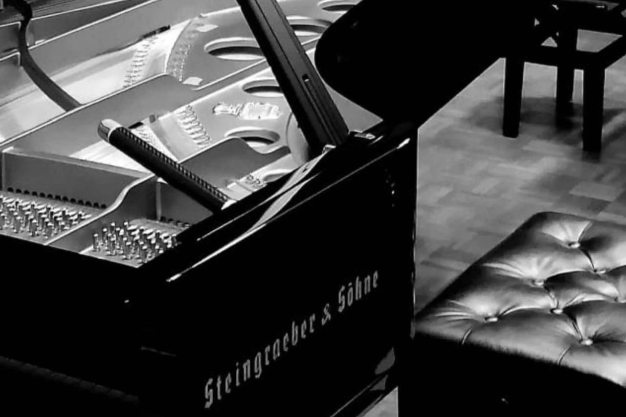 Piano à queue concert Steingräber